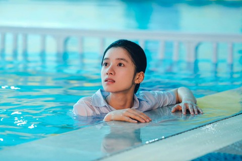 Hoán vũ của Trương Tịnh Nghi gây sốt giữa lúc phim trinh thám bị lạnh nhạt - Ảnh 2.