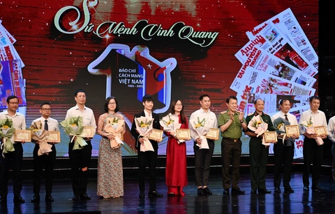 Lương Tam Quang - Ảnh 2.