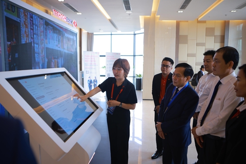 Techcombank  - Ảnh 2.