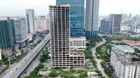 Bộ Xây dựng chỉ đạo Vicem sớm hoàn thành tòa tháp ngàn tỉ ‘đắp chiếu’ hàng chục năm - Ảnh 1.