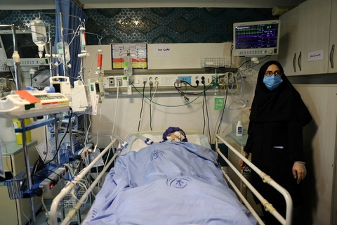 Xung đột Iran - Israel: Israel tấn công tây nam Iran - Ảnh 2. Iran - Ảnh 3.