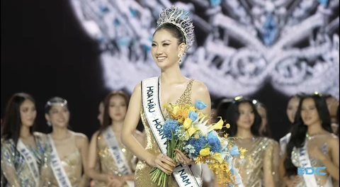 Nguyễn Hoàng Phương Linh đăng quang Miss Cosmo Vietnam 2025 - Ảnh 4. Miss Cosmo Vietnam - Ảnh 8.