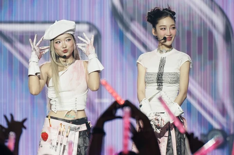 Em xinh say hi công bố concert tháng 9: chưa thi xong mà có lịch concert - Ảnh 1. Em xinh say hi - Ảnh 1.