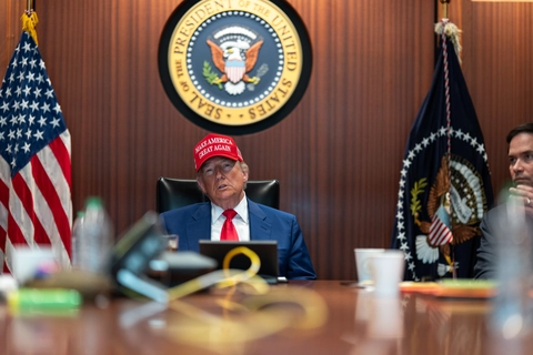 Ông Trump: 3 cơ sở hạt nhân của Iran đã bị 'phá hủy hoàn toàn' - Ảnh 4. ông Trump - Ảnh 3.