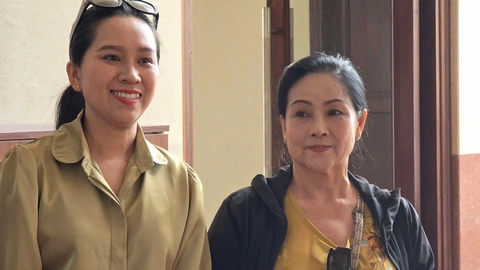 Hoãn tòa vụ tranh chấp thừa kế trong gia đình cố nghệ sĩ Vũ Linh - Ảnh 3. Hoãn tòa vụ tranh chấp thừa kế trong gia đình cố nghệ sĩ Vũ Linh - Ảnh 3.
