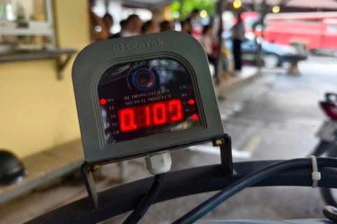 Công an Hà Nội bắt đầu tổ chức sát hạch giấy phép lái xe máy - Ảnh 9.