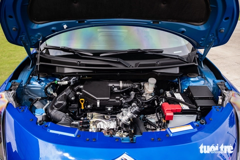 Suzuki Swift 2025 ra mắt Việt Nam: Giá 569 triệu, máy hybrid, 6 tính năng ADAS, đấu Mazda2 hatchback- Ảnh 7. Suzuki Swift 2025 ra mắt tại Việt Nam, giá từ 569 triệu đồng - Ảnh 14.