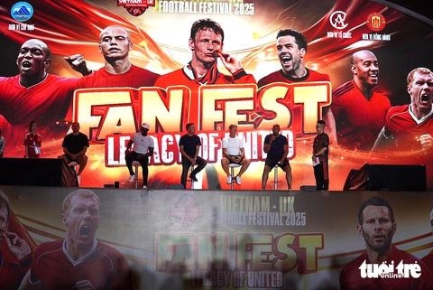 Tới Đà Nẵng, Michael Owen nói về 3 điều tuyệt vời khi ở Manchester United - Ảnh 1.