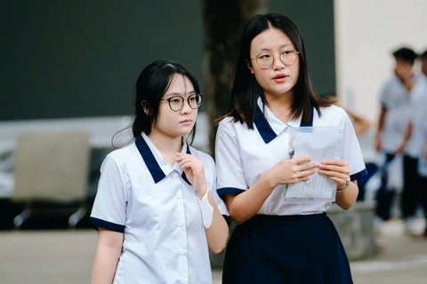 đề thi - Ảnh 2.