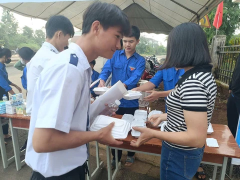 tốt nghiệp - Ảnh 12.