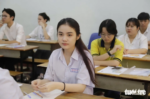 Đề môn lịch sử kỳ thi tốt nghiệp THPT 2025 - Ảnh 1. môn lịch sử - Ảnh 5.