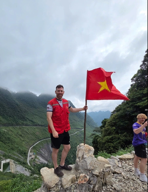 Messi đi du lịch ở Hà Giang? - Ảnh 2. Messi - Ảnh 1.