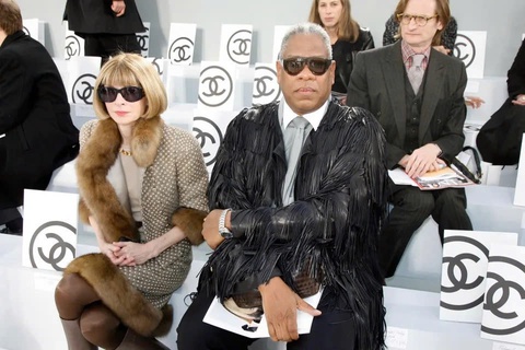 Anna Wintour bị tố lạm dụng quyền lực, phân biệt chủng tộc trước khi rời ghế tổng biên tập Vogue - Ảnh 7. Anna Wintour - Ảnh 6.
