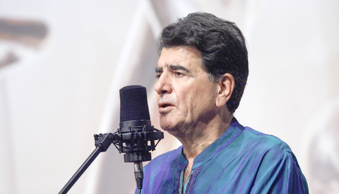Những giấc mơ Trung Đông - Ảnh 1. Mohammad Reza Shajarian - Ảnh 1.