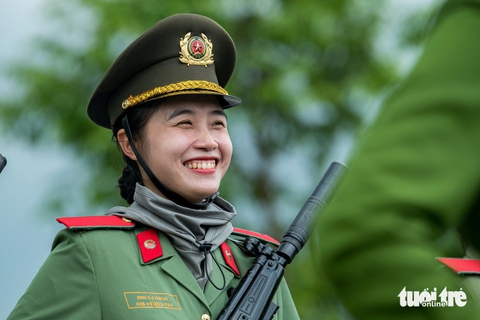 diễu binh - Ảnh 1.