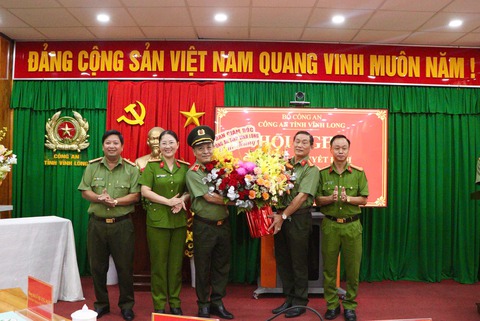 Đại tá Phan Ngọc Tính được giao phụ trách Công an tỉnh Vĩnh Long - Ảnh 1.
