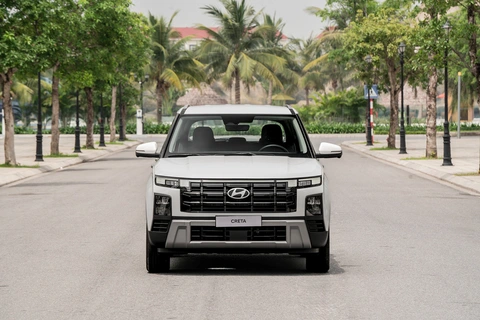 Hyundai Creta 2025 ra mắt Việt Nam: Giá từ 599 triệu, lần đầu có bản N Line cạnh tranh Xforce - Ảnh 9.