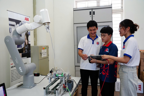 Bách khoa Đà Nẵng - Ảnh 2.