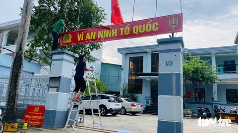 Phường sáp nhập ở Đà Nẵng công bố logo mới gắn với di tích địa phương - Ảnh 3.