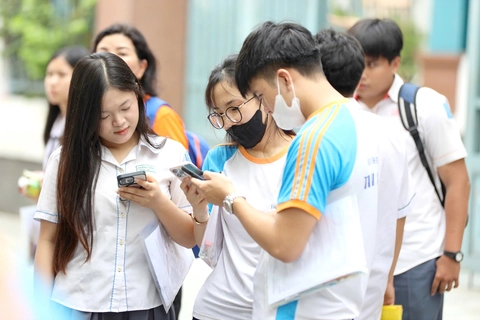 Đề thi tốt nghiệp THPT môn tiếng Anh: Cần xem lại tư duy đánh giá - Ảnh 1. Đề thi - Ảnh 1.