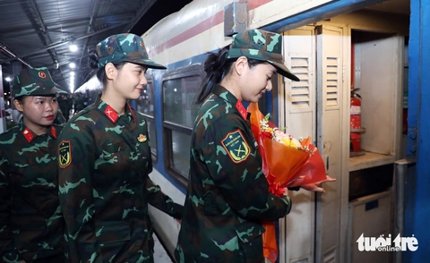 Các lực lượng quân đội di chuyển ra Hà Nội tập luyện mừng 80 năm Quốc khánh - Ảnh 8.