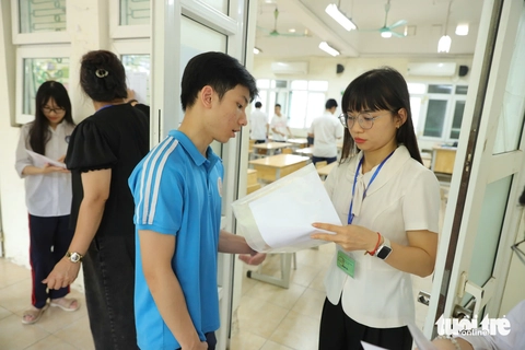 lớp 10 - Ảnh 5.