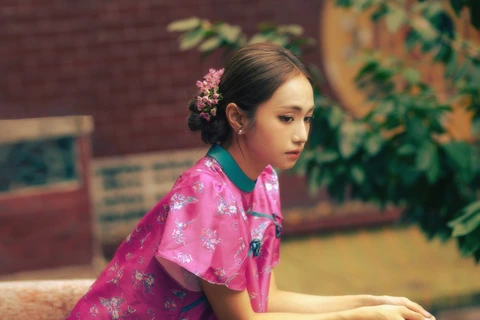 Diễn viên Ngân Hòa - Ảnh 1.