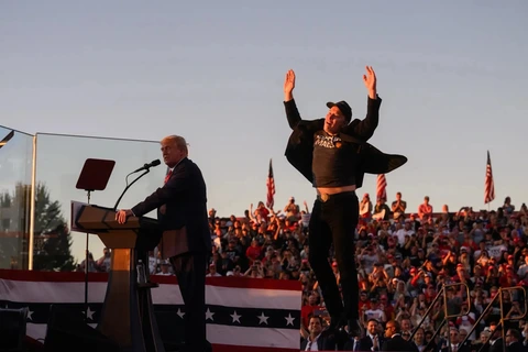 Ông Musk xóa bài hứa xin lỗi ông Trump nếu công bố hồ sơ Epstein - Ảnh 1.