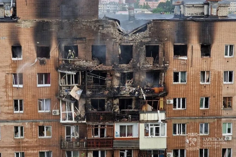 Ukraine tố Nga tấn công lớn chưa có vào Kharkov, 3 người thiệt mạng - Ảnh 1. Ukraine - Ảnh 1.