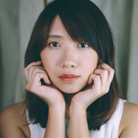 'Em xinh' Ánh Sáng xin lỗi HIEUTHUHAI vì lỡ lời chế bài Trình; Nữ người mẫu Nga qua đời ở tuổi 24 - Ảnh 2. HIEUTHUHAI - Ảnh 2.