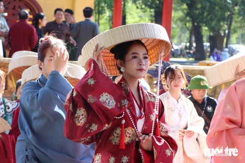 CỔ PHỤC - Ảnh 5.
