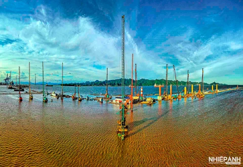 Hơn 30 ngày nữa hết hạn cuộc thi ảnh nghệ thuật Tổ quốc bên bờ sóng 2025 - Ảnh 3. Tổ quốc bên bờ sóng - Ảnh 3.