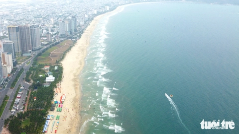 biển Đà Nẵng - Ảnh 1.