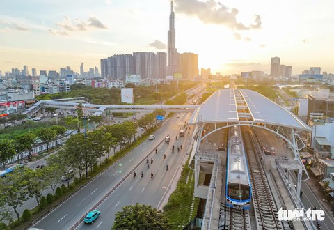 TP.HCM nghiên cứu mô hình tư nhân trực tiếp đầu tư, vận hành đường sắt đô thị - Ảnh 1.