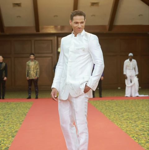 Manhunt International 2025: Đêm thời trang đơn điệu, thiếu sức hút - Ảnh 4. Manhunt International - Ảnh 4.