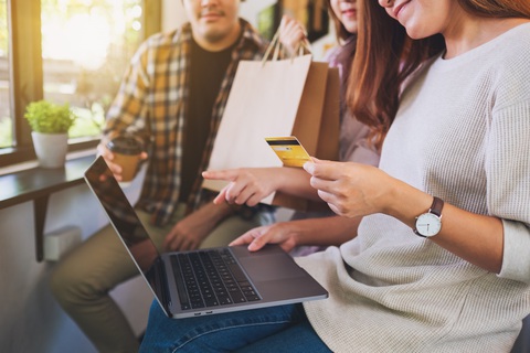 Gen Z, bạn đã biết quản lý thu nhập của mình? - Ảnh 1.