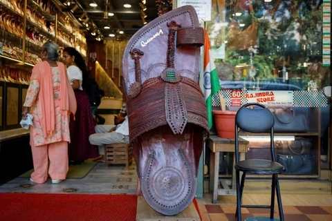 Prada - Ảnh 1.