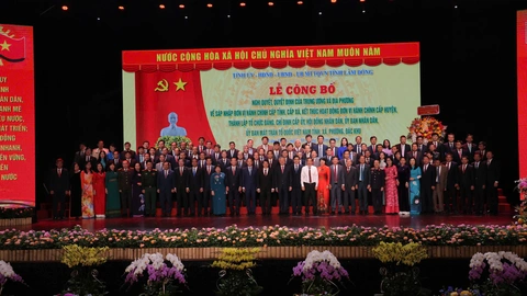 Danh sách bí thư và chủ tịch 124 xã, phường, đặc khu của tỉnh có diện tích lớn nhất nước - Ảnh 1.