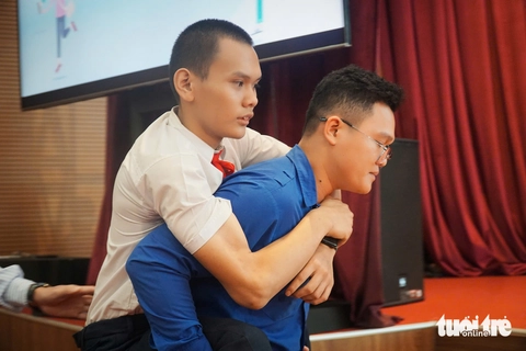 vượt khó - Ảnh 2.