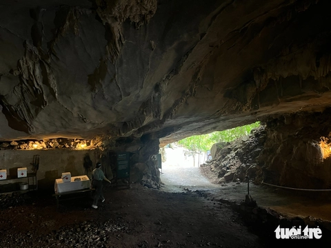 Hang Chỉ Huy - Ảnh 4.