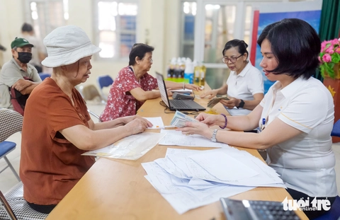 Nhiều doanh nghiệp ở TP.HCM chậm đóng BHXH, cao nhất là xây dựng Hòa Bình gần 58 tỷ - Ảnh 2. Tập đoàn xây dựng Hòa Bình nợ trên 57 tỉ đồng bảo hiểm xã hội - Ảnh 2.