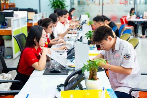 Đăng ký nguyện vọng HUTECH, nhận học bổng 25% học phí - Ảnh 1.
