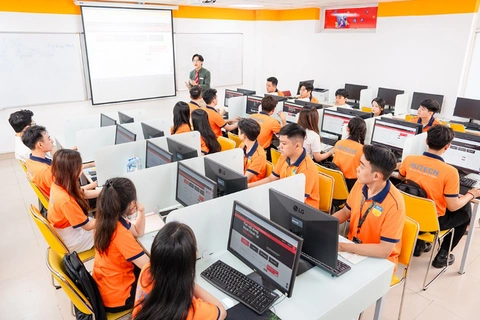 HUTECH - Ảnh 3.