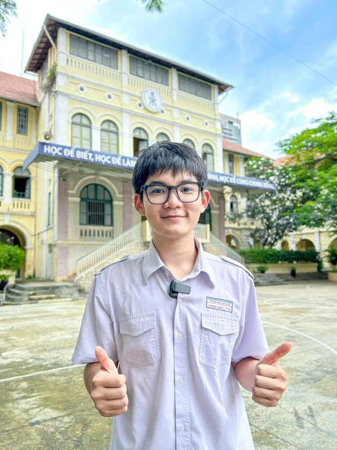 Học sinh Việt đạt điểm tuyệt đối SAT 1600/1600 - Ảnh 2.