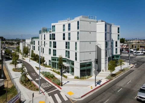 Khám phá nhà ở giá rẻ tại khu đất 'đầy thách thức' ở Los Angeles - Ảnh 9.