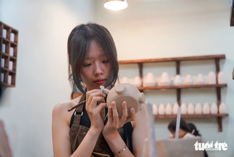 Mở hầu bao làm gốm thủ công, chữa lành giữa lòng thành phố - Ảnh 6. chữa lành - Ảnh 6.