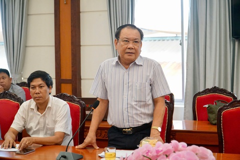 Đoàn đại biểu Quốc hội TP.HCM chia ra 15 nhóm đi tiếp xúc cử tri tại 80 điểm - Ảnh 2.