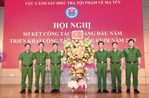 Hơn 11.600 vụ ma túy bị triệt phá, gần 23.000 nghi phạm bị bắt trong 6 tháng - Ảnh 2.