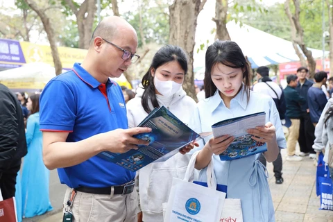 Trường ĐH Công nghiệp Hà Nội - Ảnh 5.