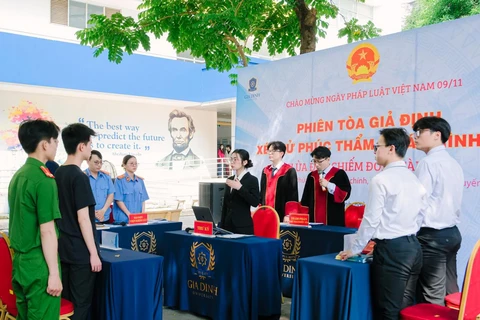 Ngành luật và kế toán hot trở lại trước bối cảnh mới - Ảnh 4.
